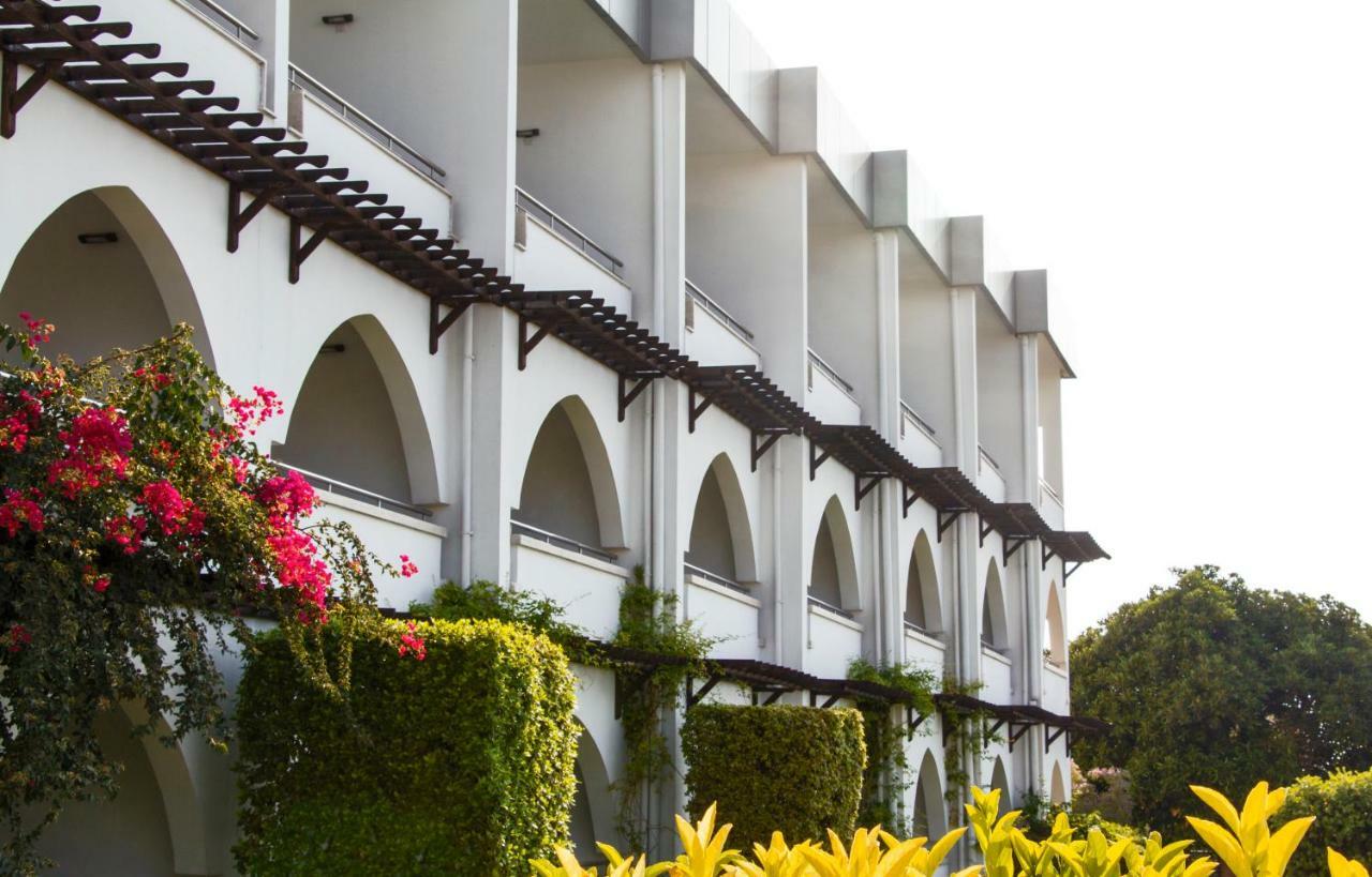 Malpas Hotel Agios Epiktitos Eksteriør bilde