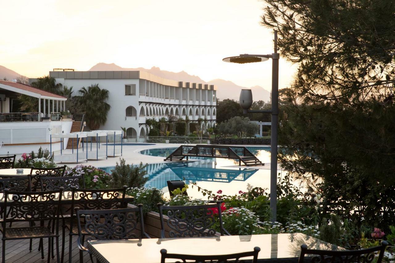 Malpas Hotel Agios Epiktitos Eksteriør bilde