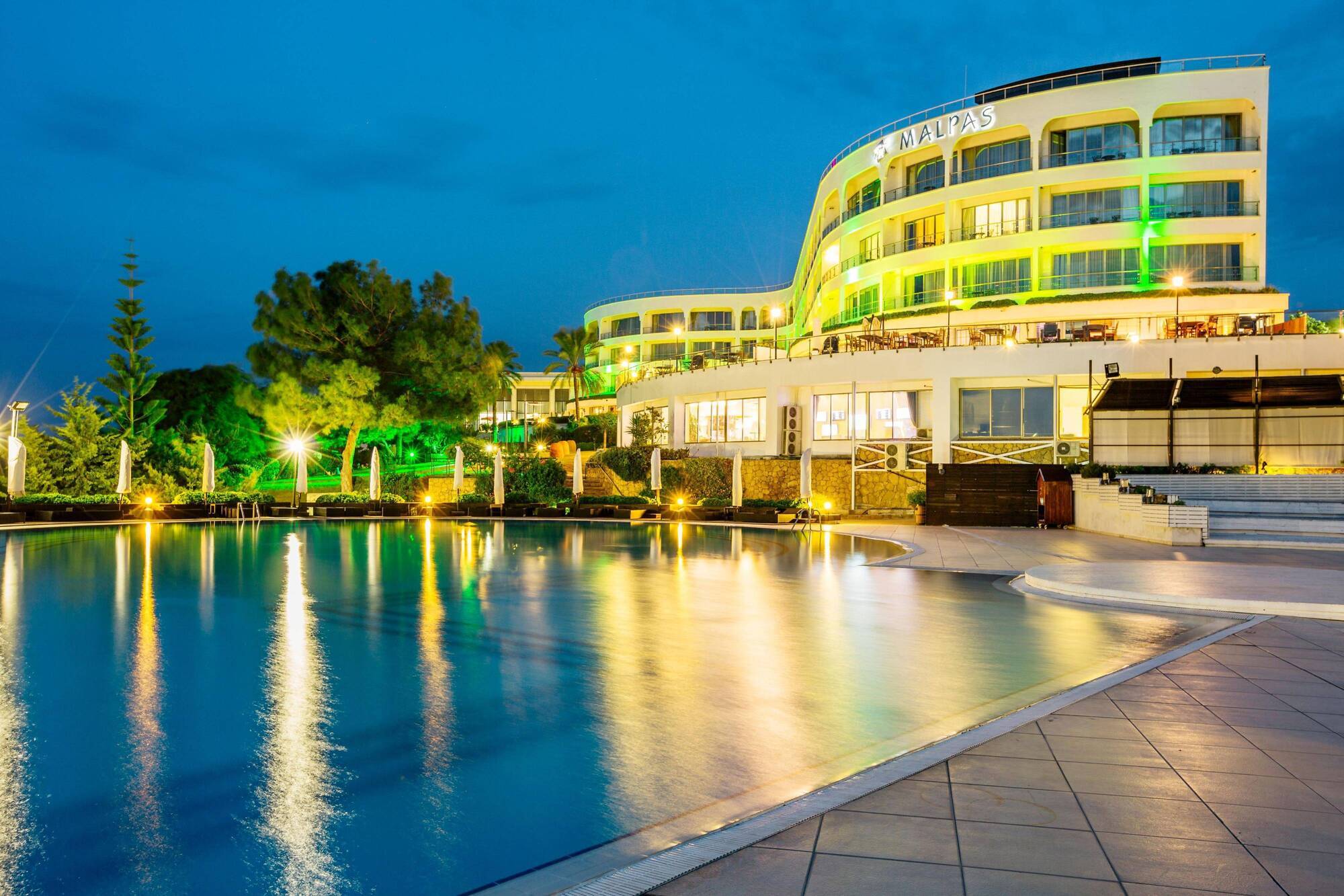 Malpas Hotel Agios Epiktitos Eksteriør bilde
